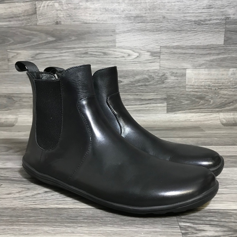 Vivobarefoot Fulham Black Leather Booties